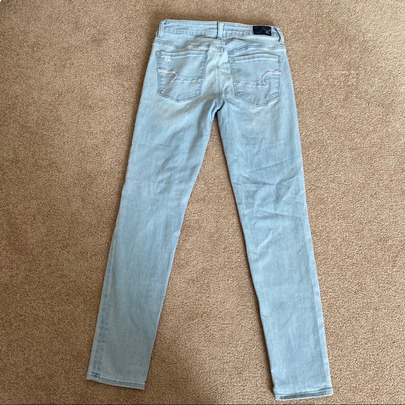 American Eagle Ripped Jeans - Picture 2 of 3